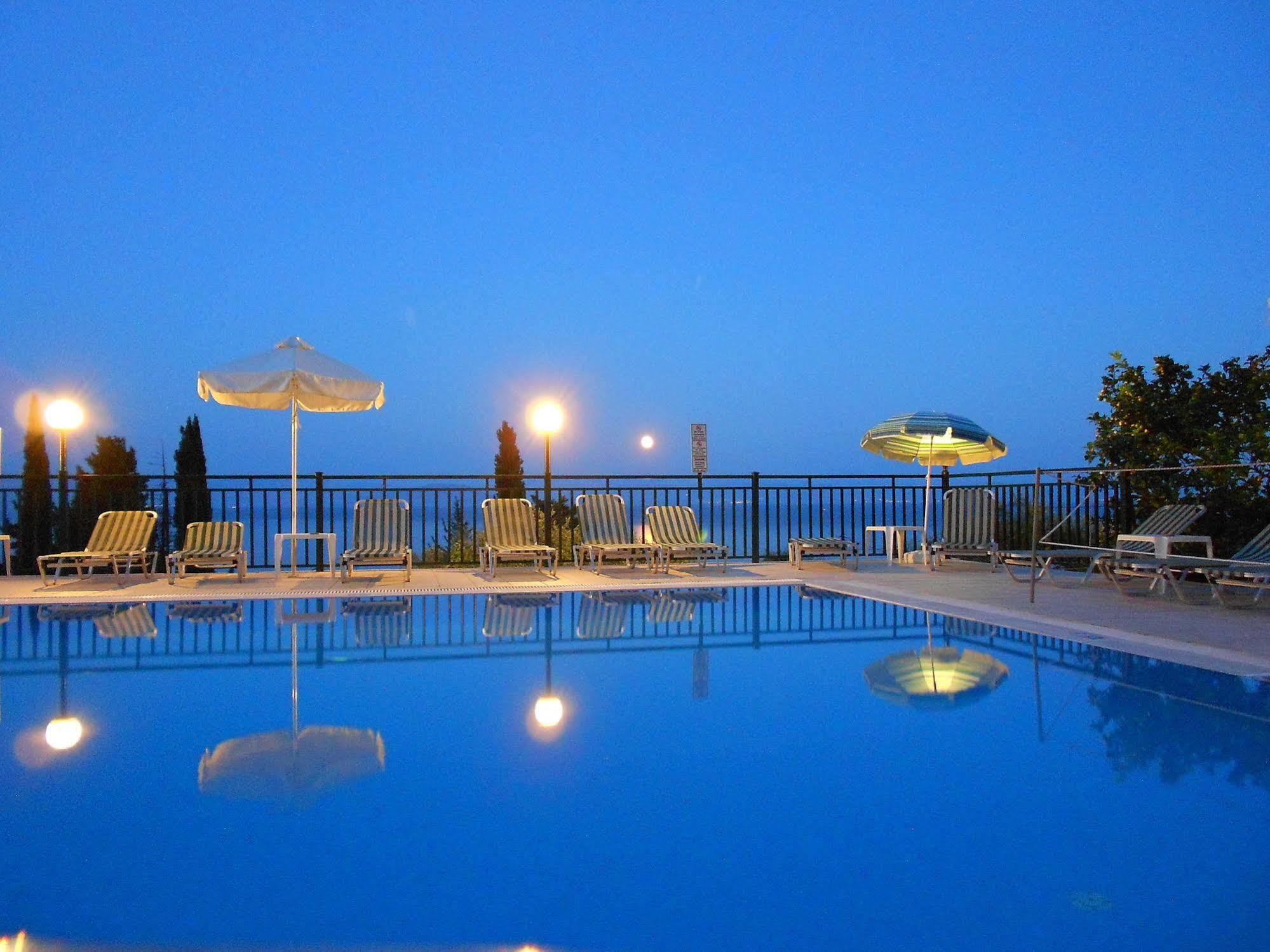 Appart hôtel Rising Sun &